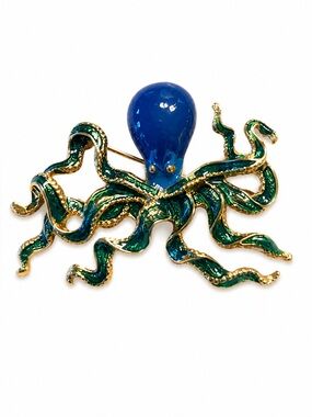 Vintage MFA Museum Of Fine Arts Brooch